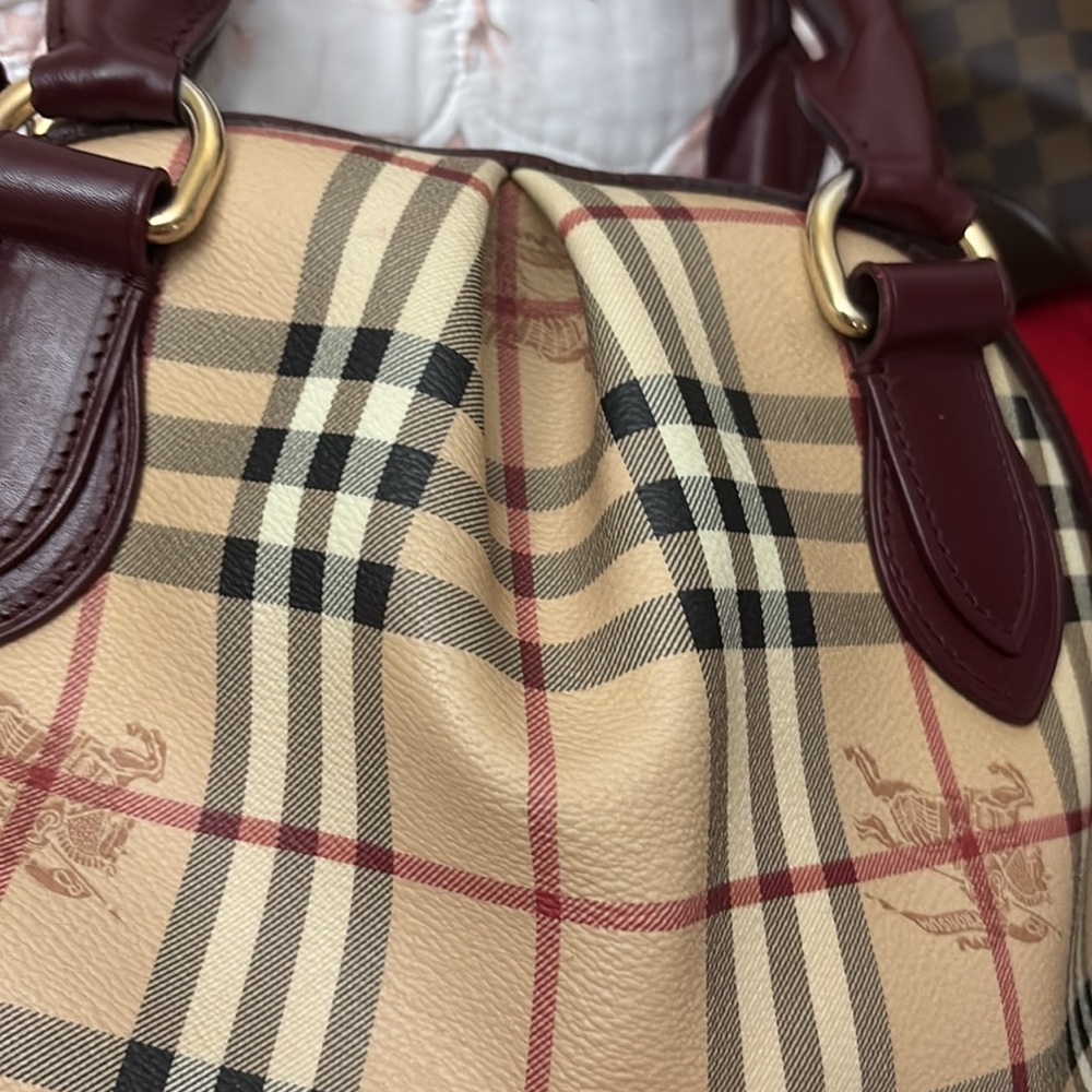 Burberry Cream and Brown Satchel with Signature Plaid- handbag - Picture 2 of 6